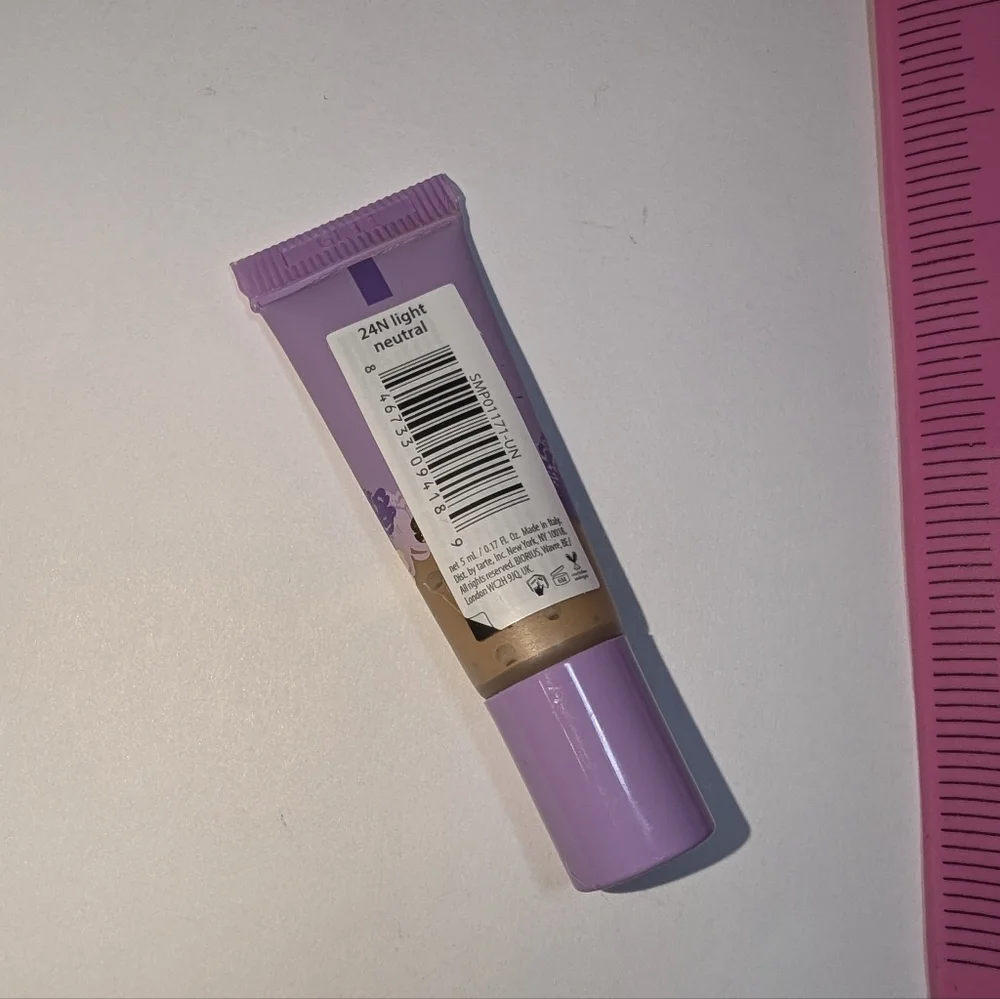 24N light Neutral tarte Maracuja Juicy Glow Skin Tint Foundation